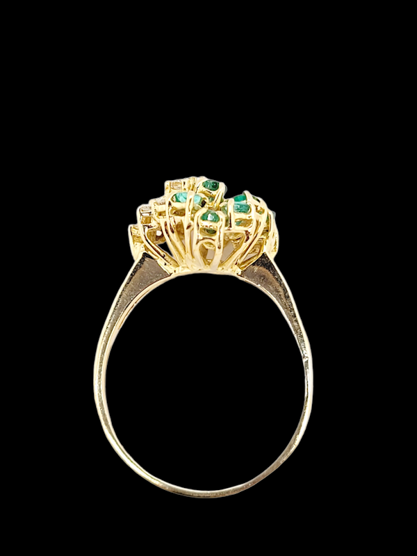 Cool 1960's emerald and diamond dress ring SKU: 6560 DBGEMS - image 3