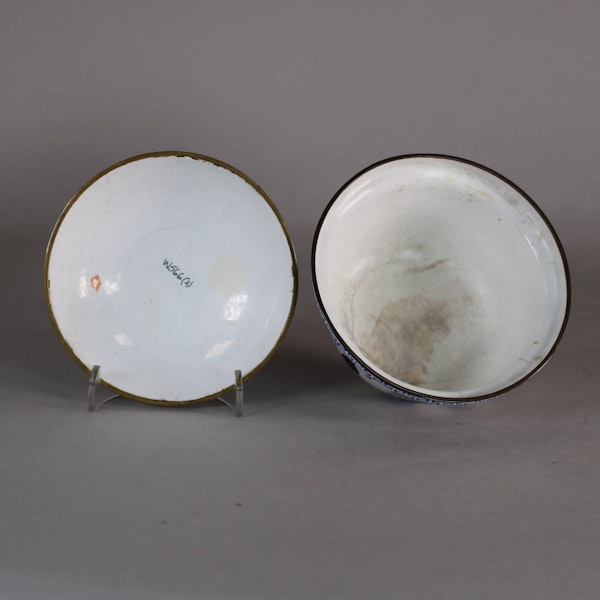 Chinese Canton enamel bowl and cover, c.1800 - image 3