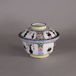 Chinese Canton enamel bowl and cover, c.1800
