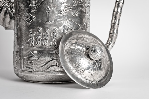 A large Chinese silver coffee pot with repousse decoration depicting scenes relating to the Japanese occupation of Port Arthur following the Russo Japanese war of 1904-05 - image 8