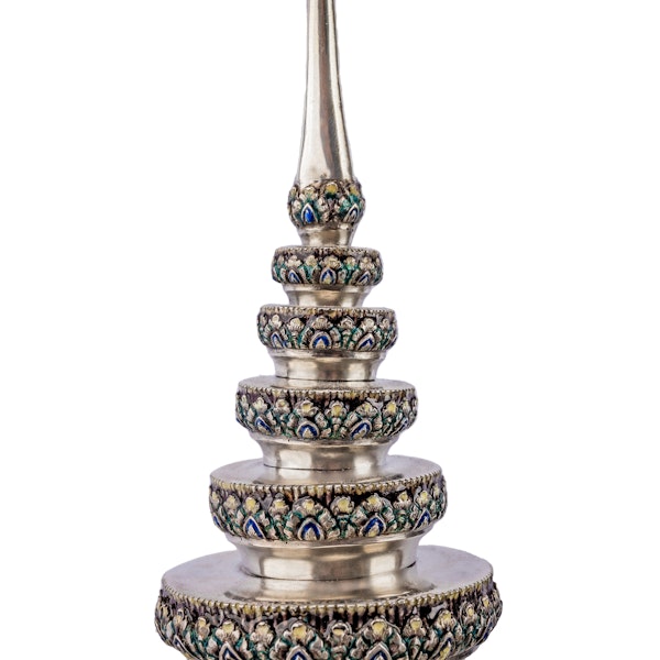 An exceptional late 19th century Cambodian silver and enamel funerary urn of traditional form - image 5