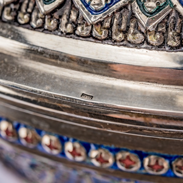 An exceptional late 19th century Cambodian silver and enamel funerary urn of traditional form - image 8