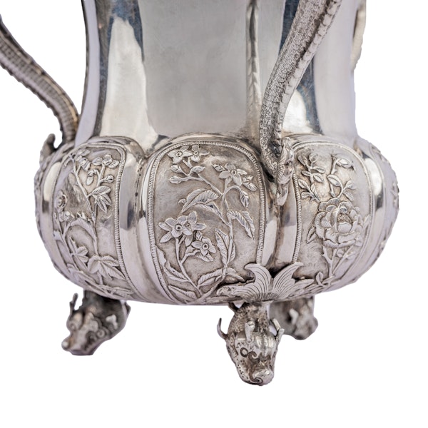 Antique Chinese Silver Loving Cup/Vase, Kylins & Dragons, Luen Hing, Shanghai circa 1900 - image 6