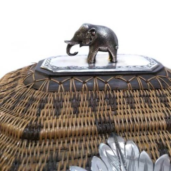 Antique Sri Lankan Dowry Basket, Silver Mounts, Figural Elephant – Late 18th C. - image 2