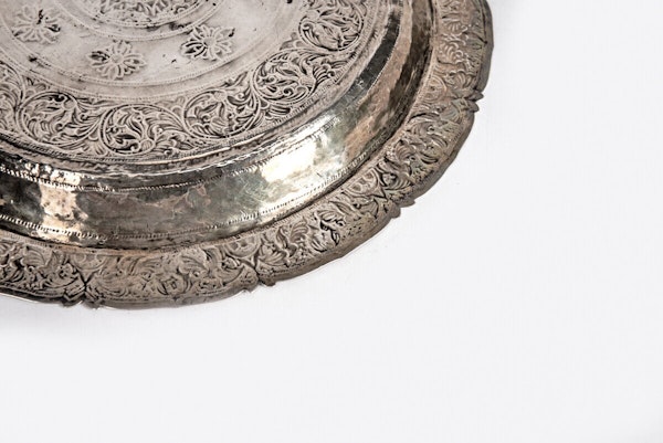 An Antique Malaysian/Malay Solid Silver Dish with Fine Foliate Engravings - image 7