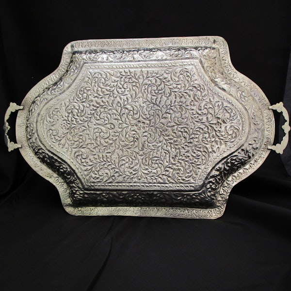 A large Indian silver tray. - image 2