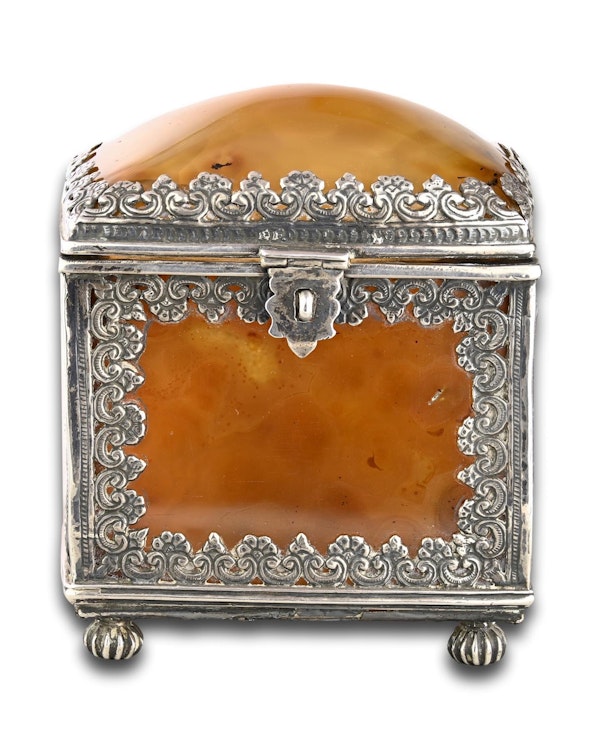 Silver mounted agate casket. Indian, 18th century. - image 1