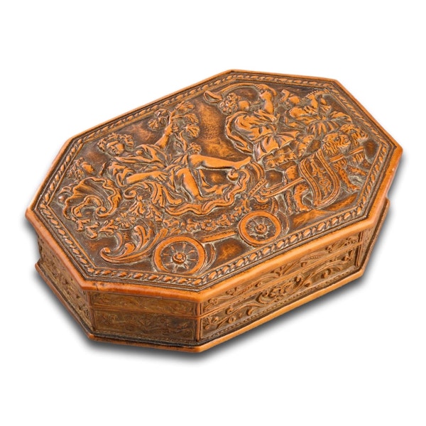 Exceptional boxwood snuff box with allegories of Summer. Dutch, 17th century. - image 8