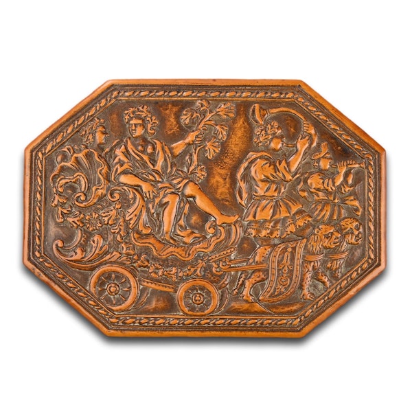 Exceptional boxwood snuff box with allegories of Summer. Dutch, 17th century. - image 6