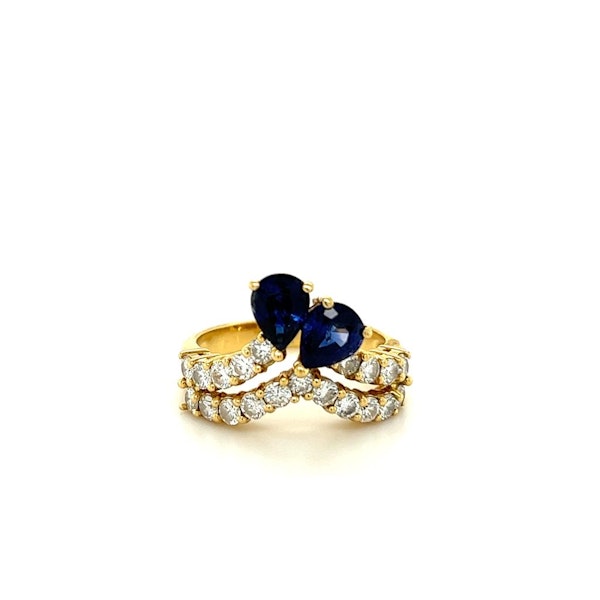 Beautiful Sapphires&Diamonds Ring - image 3