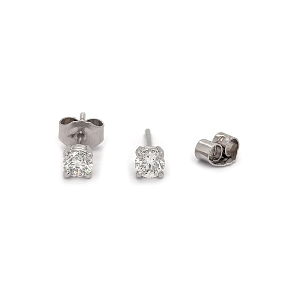 Modern Diamond And White Gold Stud Earrings, 0.52 Carats - image 2