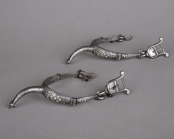 Iron and silver rowel spur. English or German, 17th century. - image 10