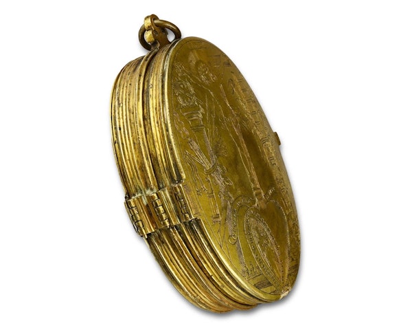 Large engraved copper gilt reliquary pendant. French, early 17th century. - image 3