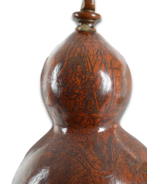 Richly patinated & engraved gourd pilgrims flask. South American, 18th century. - image 8