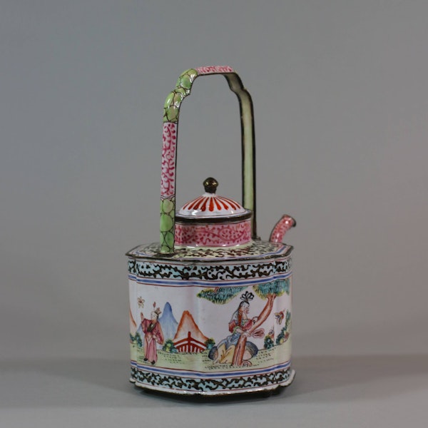 Chinese canton enamel winepot, Qianlong (1736-95) - image 4