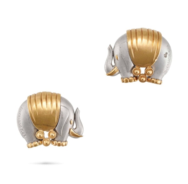ERIC BERTRAND - A pair of elephant earrings - image 2
