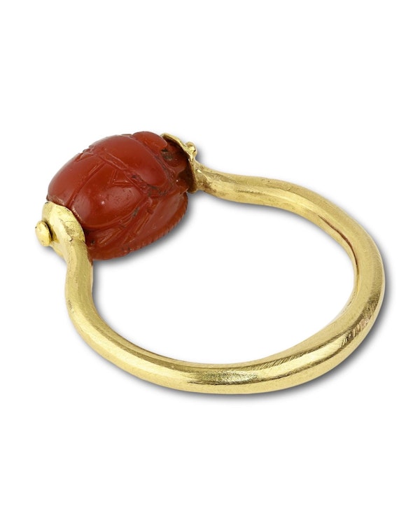 Gold ring with an ancient carnelian scarab. Etruscan, 4th - 5th Century BC. - image 10