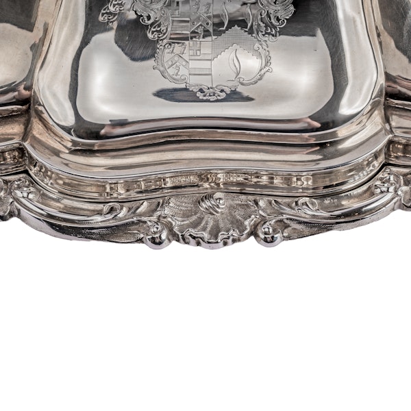 Antique set of 4 George IV silver entrée dishes - image 5