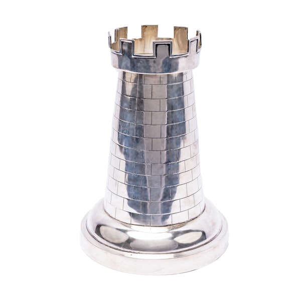 A Large fine chess trophy in the form of a rook - image 4