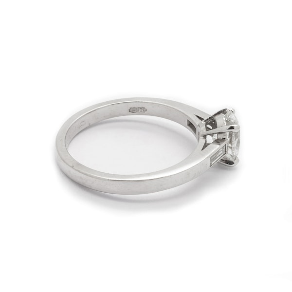 Modern Oval Diamond and Platinum Solitaire Ring 0.91 Carats - image 4