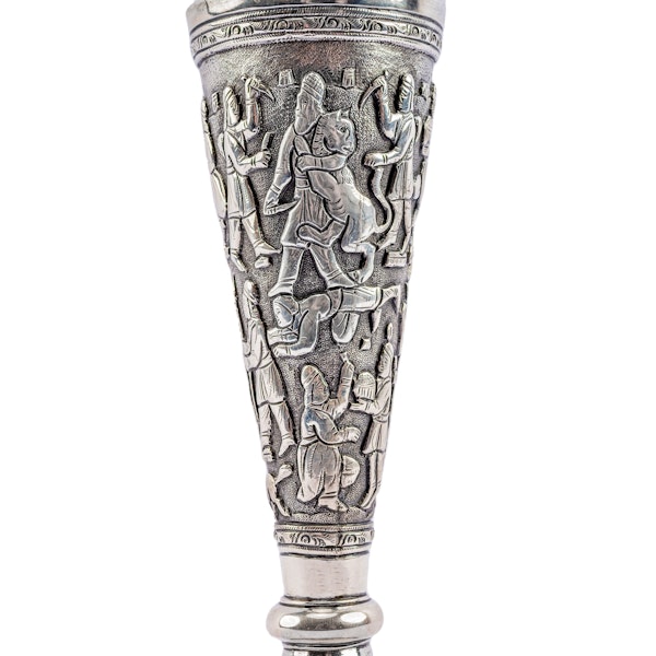 A Pair of Persian Silver Figural Vases, Shiraz, Iran c. 1930 - image 4