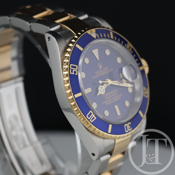Rolex Submariner Date 16613 Blue Dial Oyster 1999 - image 4