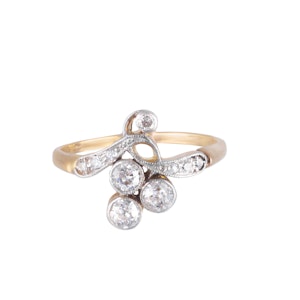 Diamond & 18ct Gold Twist Ring | Art Nouveau c.1900