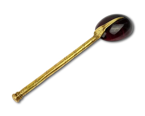 Rare gold handled garnet spoon. French, mid 16th century. - image 10