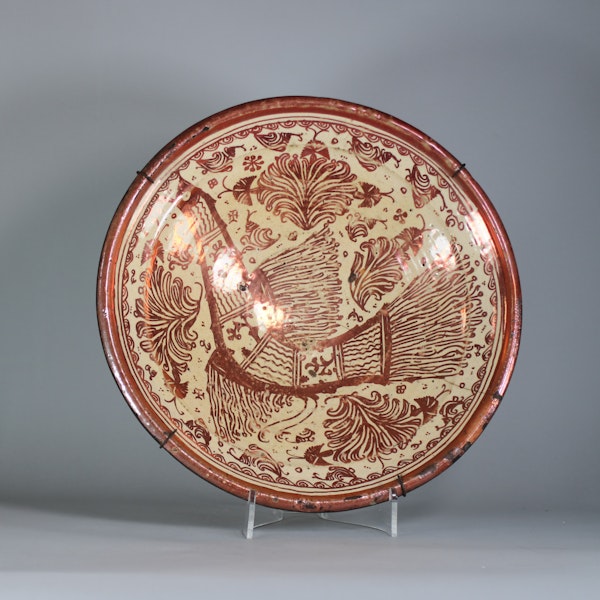 Hispano-Moresque lustre bowl, late 17th/early 18th century - image 1