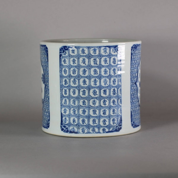 Chinese blue and white brush pot, Kangxi (1662-1722) - image 5