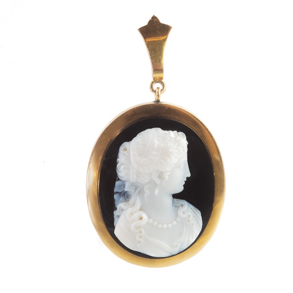 Antique French Onyx Cameo Pendant | c.1880s - image 1
