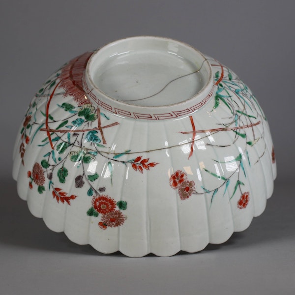 Japanese kakiemon bowl, Edo Period (1603-1868), c.1690 - image 2