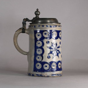 Westerwald salt-glazed tankard with pewter lid, 18th century