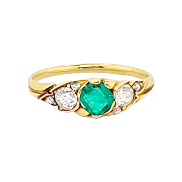 Antique emerald and old mine cut diamond ring SKU: 6903 DBGEMS - image 1