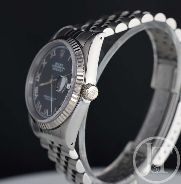 Rolex Datejust 16234 Blue Roman Jubilee with papers dated 1994 - image 3