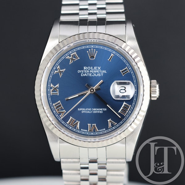 Rolex Datejust 16234 Blue Roman Jubilee with papers dated 1994 - image 1
