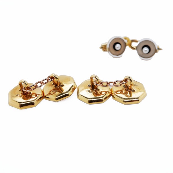 Art Deco 18ct. gold and enamel  cufflinks plus two matching studs - image 2