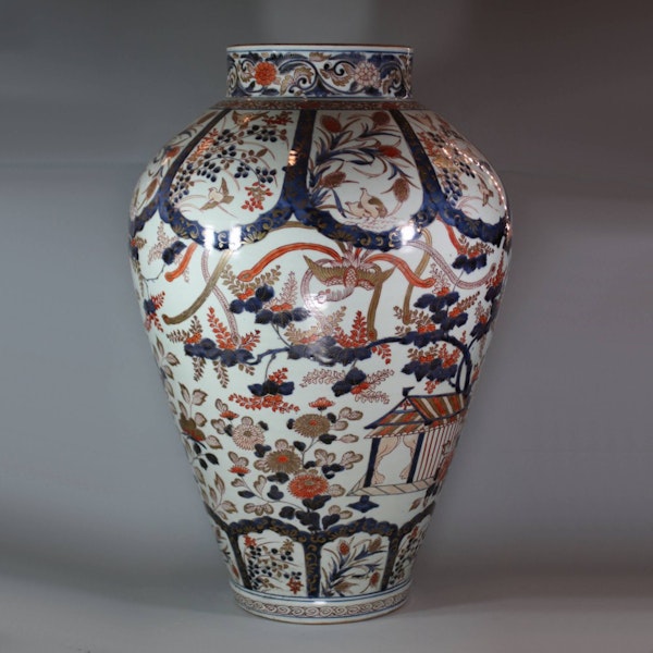 Japanese Imari baluster jar, Edo period, late 17th century - image 1