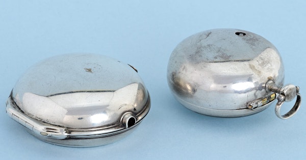 SILVER PAIR CASED VERGE WITH OWNER’S NAME - image 2