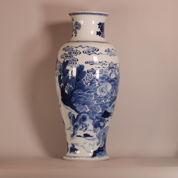 An extraordinary blue and white mythical creatures vase with six-character Xuande mark, Kangxi (1662-1722) - image 4