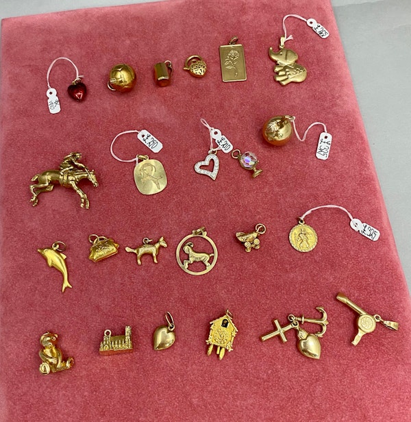 Vintage Gold Charms in 9ct, 14ct & 18ct Gold, Lilly's Attic since 2001 - image 2