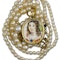 A gold and enamel pendant with the busts of beautiful ladies.   French, late 17th century. - image 3