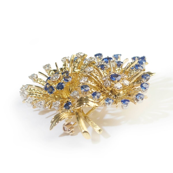 Vintage Sapphire, Diamond And Gold Brooch, Circa 1960 - image 3