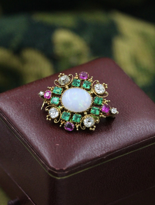 A very finely worked Opal, Colombian Emerald, Burmese Ruby & Diamond, 18ct Yellow Gold Brooch, attributed to Harvey & Gore (London). Circa 1890. - image 3