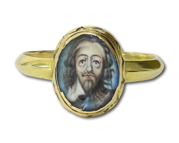 Important royalist gold ring with a portrait of King Charles I, c.1600-1648/9. - image 2