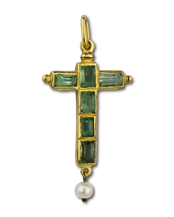 Gold and enamel cross pendant set with table cut emeralds.  Spanish, early 17th century. - image 5