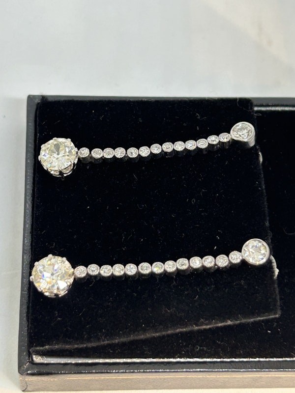 Beautiful Art Deco diamond platinum earrings at Deco&Vintage Ltd - image 3
