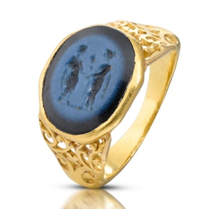 An important ancient gold marriage ring. Roman, 2nd - 3rd century AD.