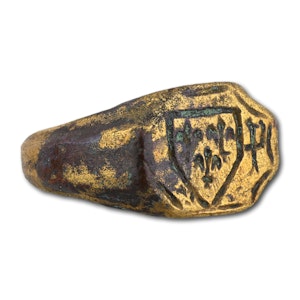 Large bronze merchants ring decorated with fleur-de-lis. French, 15/16th century