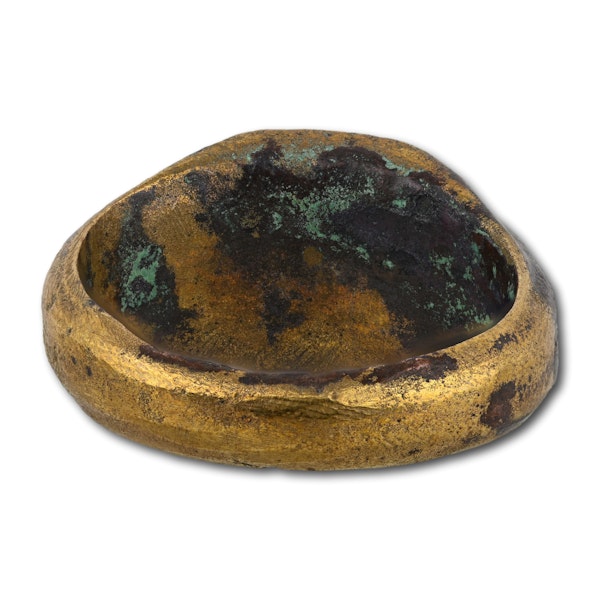 Large bronze merchants ring decorated with fleur-de-lis. French, 15/16th century - image 3